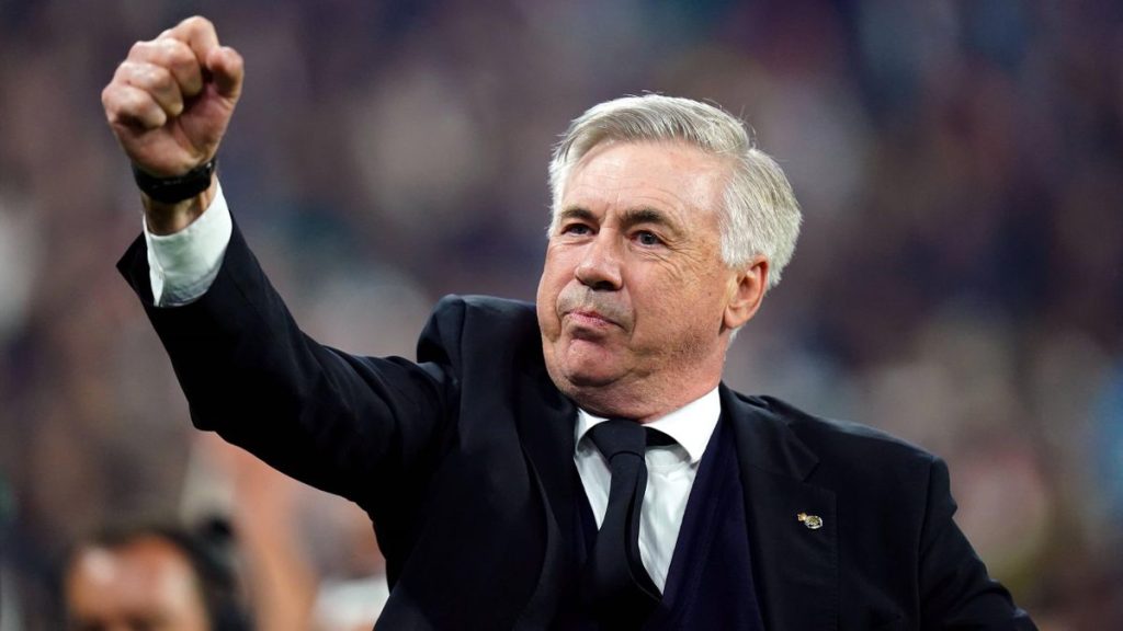Manchester United ready with an offer to Carlo Ancelotti
