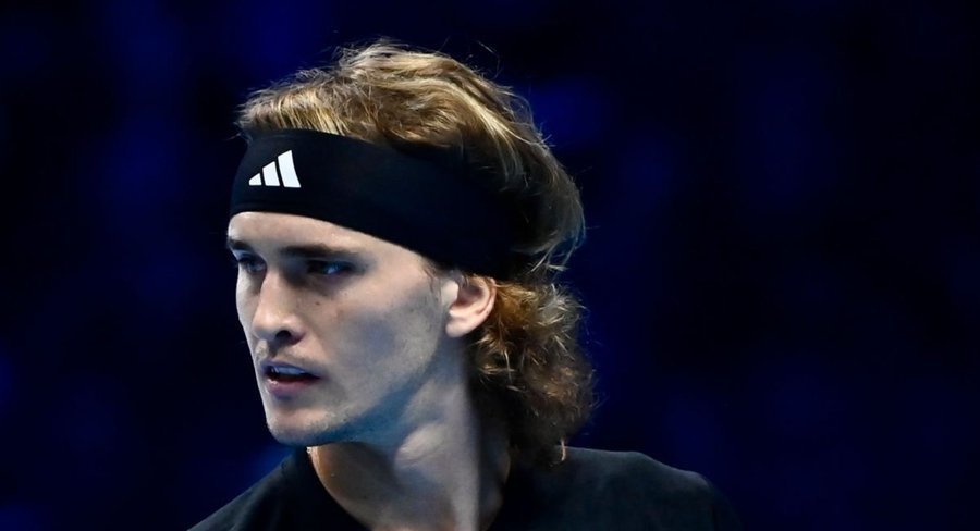 Zverev beats Alcaraz in the Spaniard’s ATP Finals debut 8