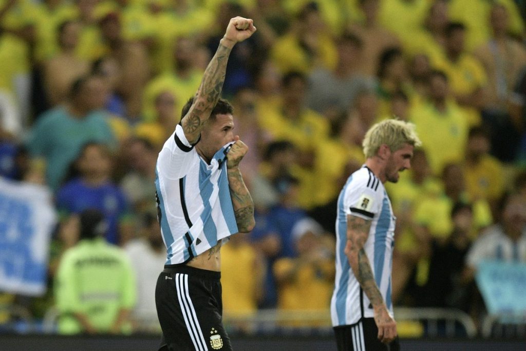 Argentina beat Brazil 1-0 in nervous match at Maracana 13