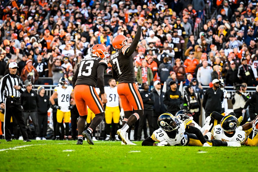 Rookie QB Thompson-Robinson helps Browns to beat Steelers 9