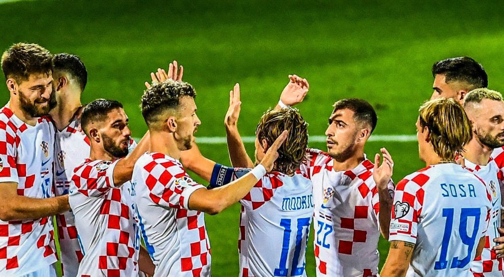 Narrow victory over Armenia secures Croatia spot in Euro 2024 14