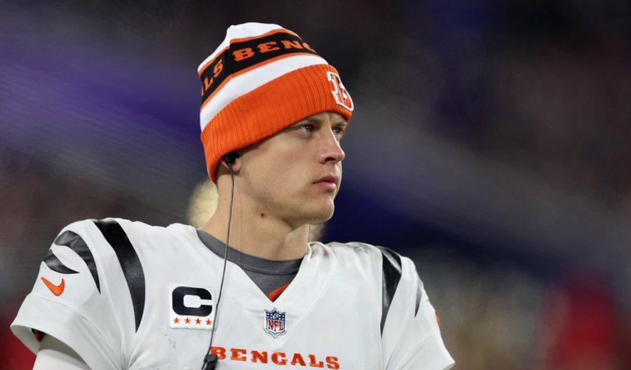 Bengals quarterback Burrow to miss rest of campaign 9