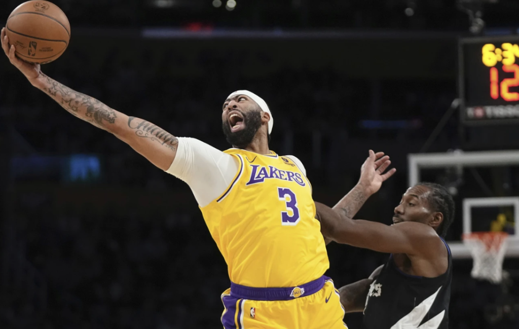 Lakers snap 11-game losing streak to Clippers with 130-125 OT win