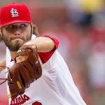 Cardinals ink free agent Lynn to 1-year contract