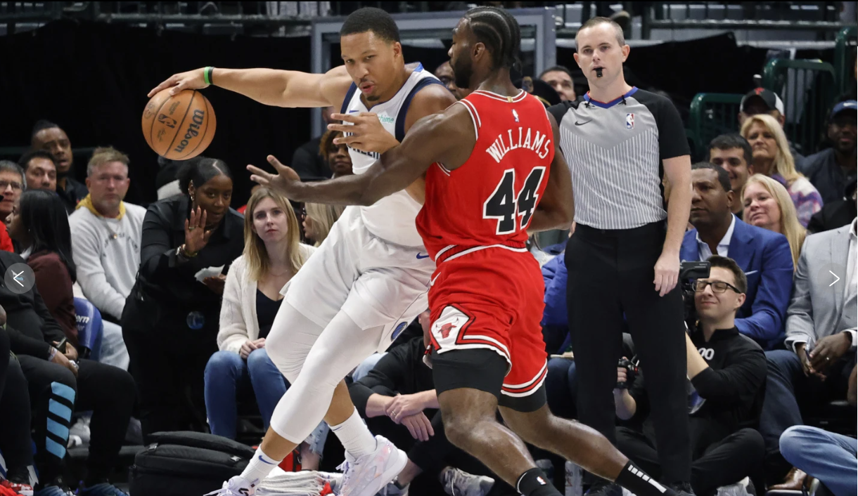Williams equals career-high 25 points as Mavericks edge out Bulls