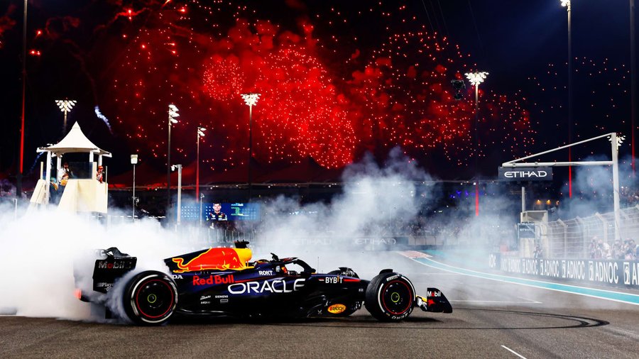 Verstappen triumphs in the final race of 2023 in Abu Dhabi 11