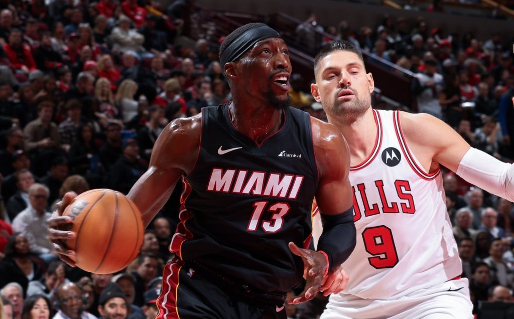 Heat cruise past Bulls 118-100 as Adebayo scores 23