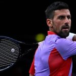 Djokovic begins with an easy victory in the Masters in Paris