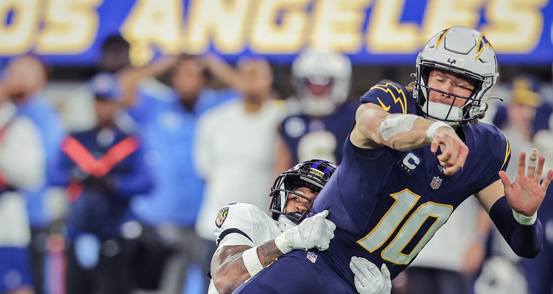 Ravens breeze past Chargers 20-10 as Zay Flowers shines