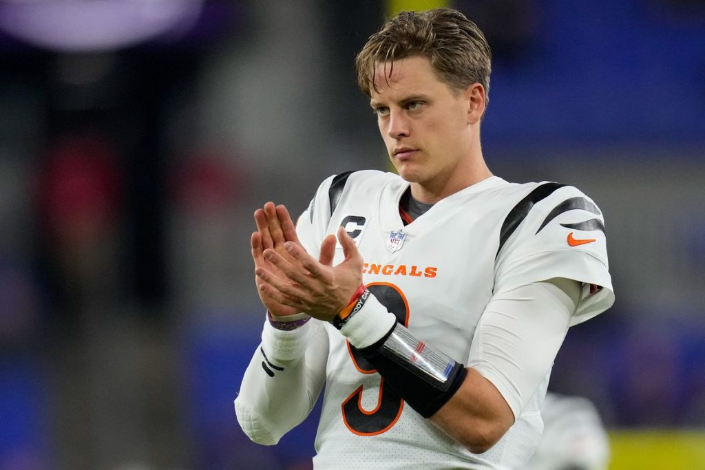 Bengals’ Joe Burrow is out for the rest of the season