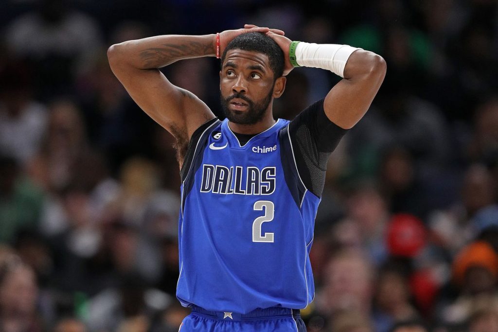 Kyrie Irving will miss game in Memphis with right heel injury
