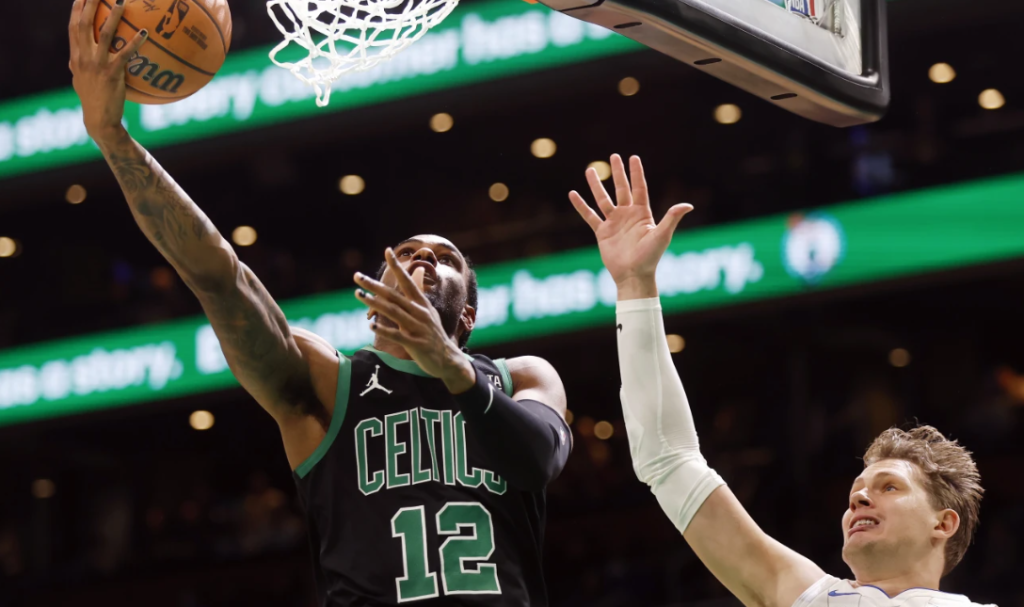 Celtics can't stop winning at home, topping Magic 128-111 8