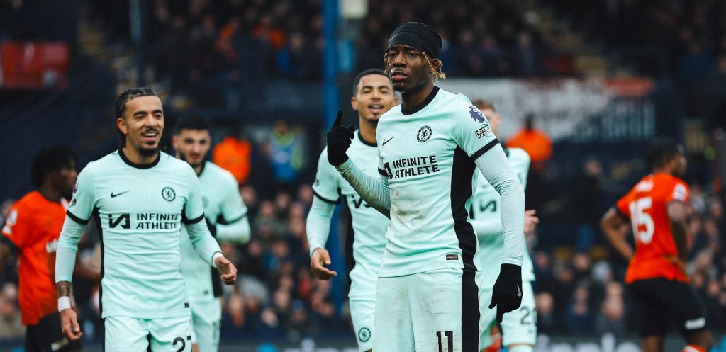 Chelsea edge out Luton in 5-goal thriller