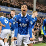Everton continues Chelsea misery with 2-0 win