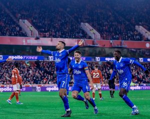 McNeil’s goal secures Everton's win vs. Nottingham 9