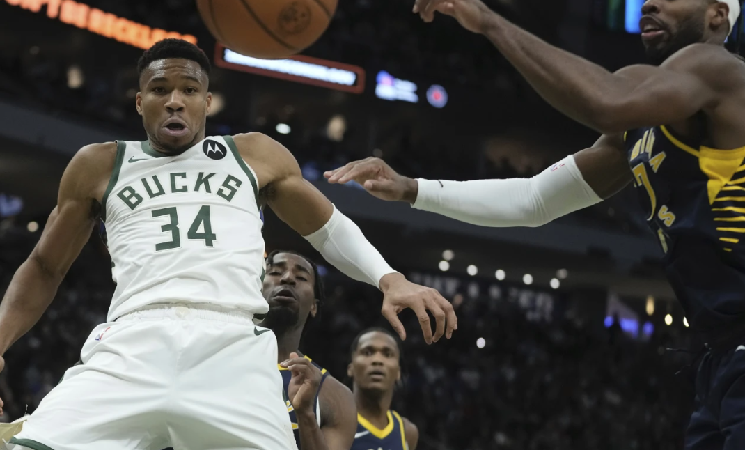 Giannis breaks franchise record with 64 points in Bucks 142-126 win