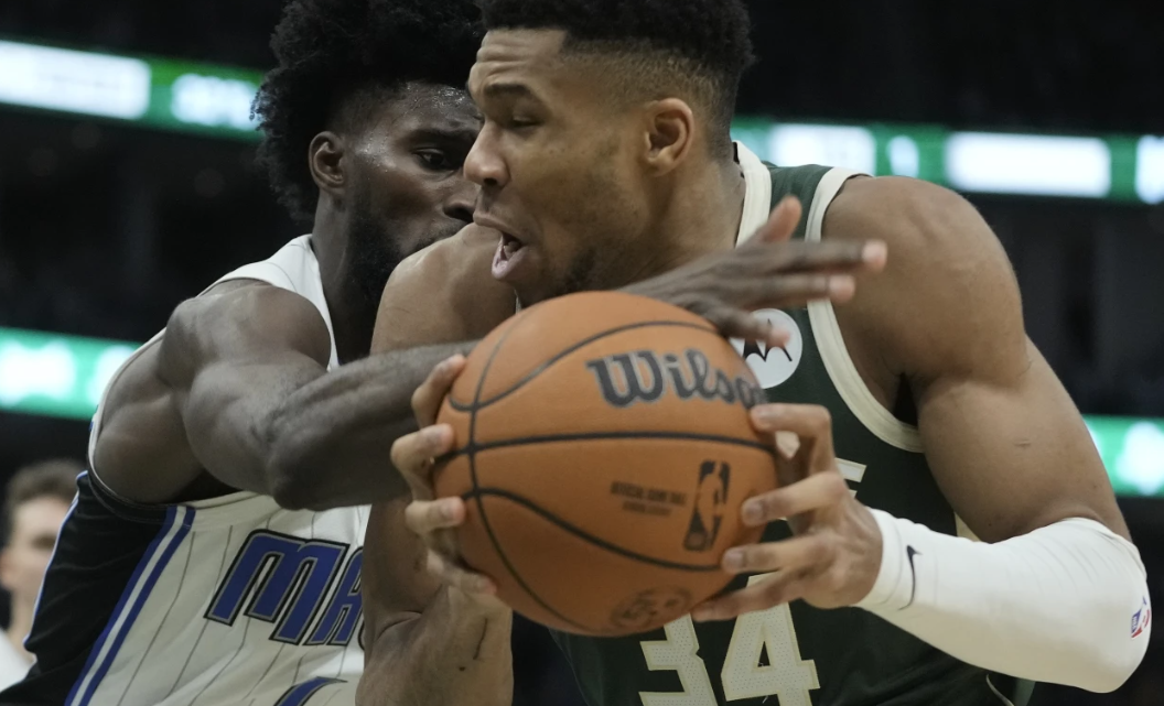Antetokounmpo scores 37 points, Bucks beat Magic 118-114