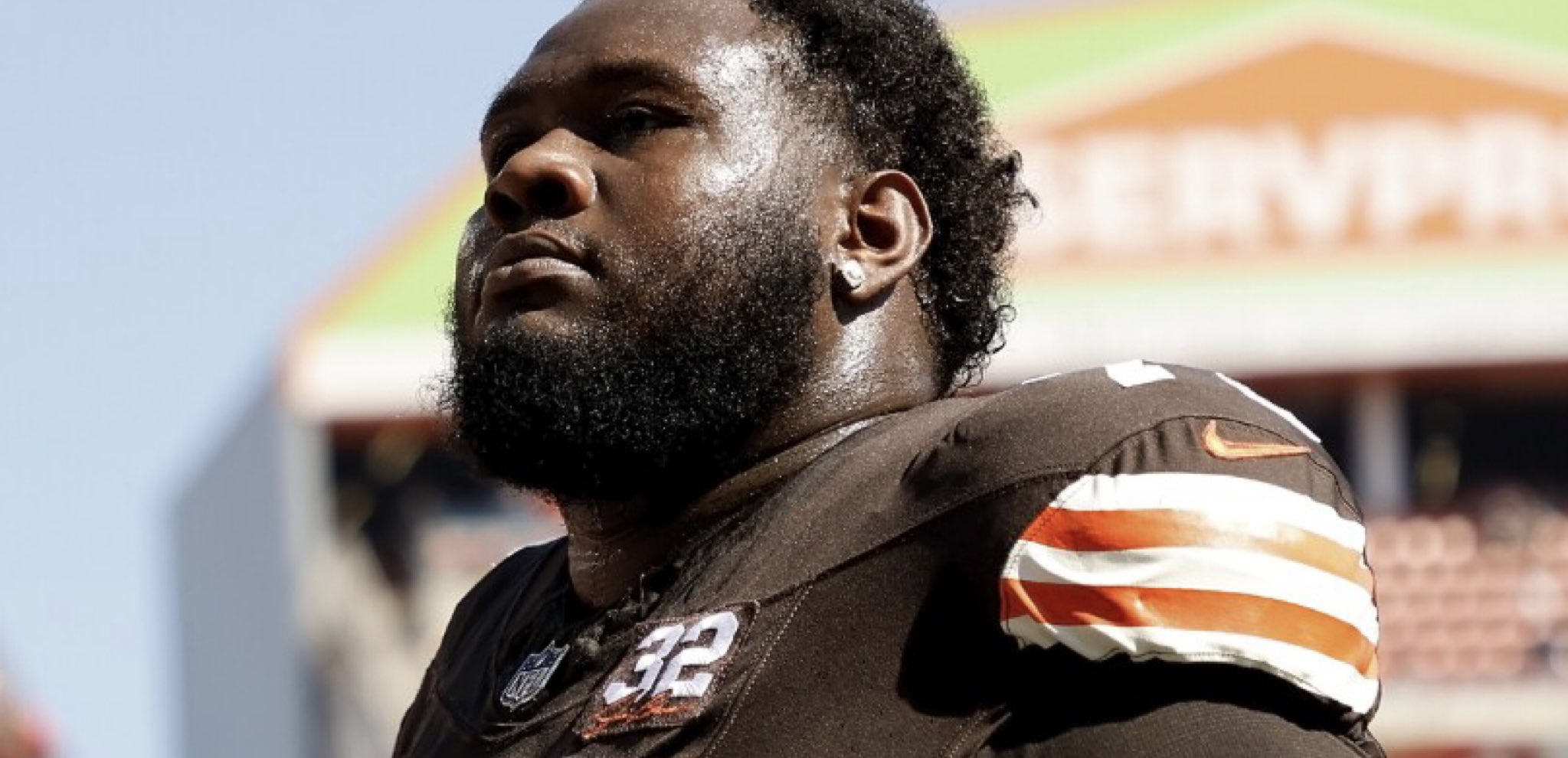 Dawand Jones to miss upcoming clash with Jaguars due to knee injury