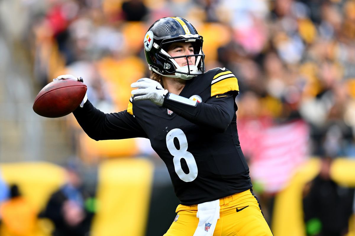 Pittsburgh’s Pickett has procedure for high ankle sprain