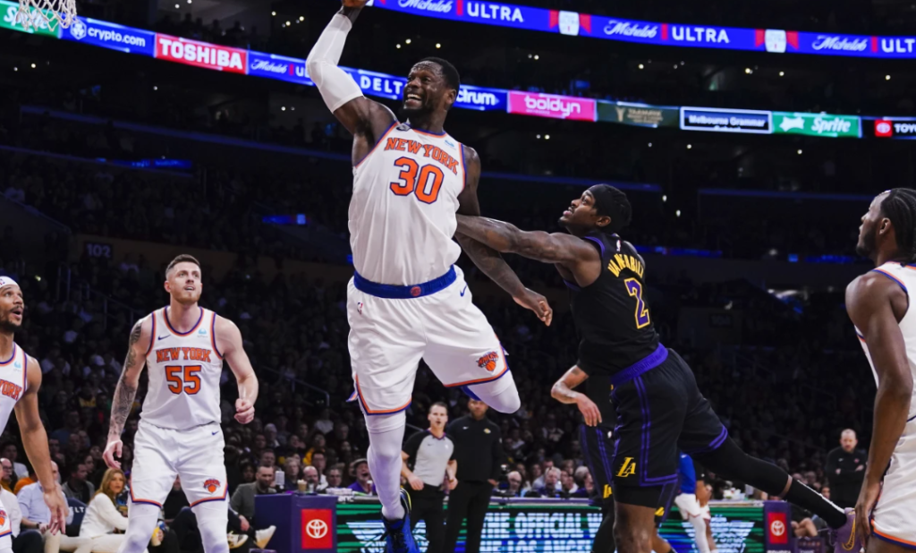 James’ 109th triple-double not enough as Knicks beat Lakers 114-109