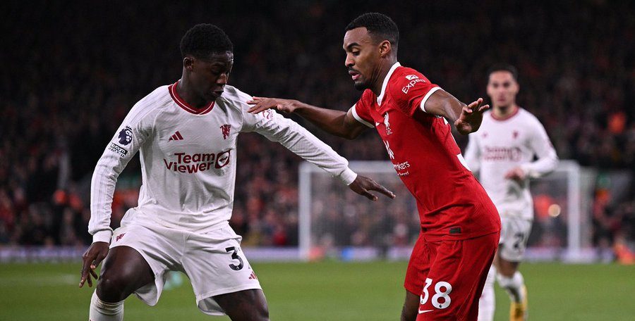 Man Utd survive for goalless draw vs. Liverpool at Anfield