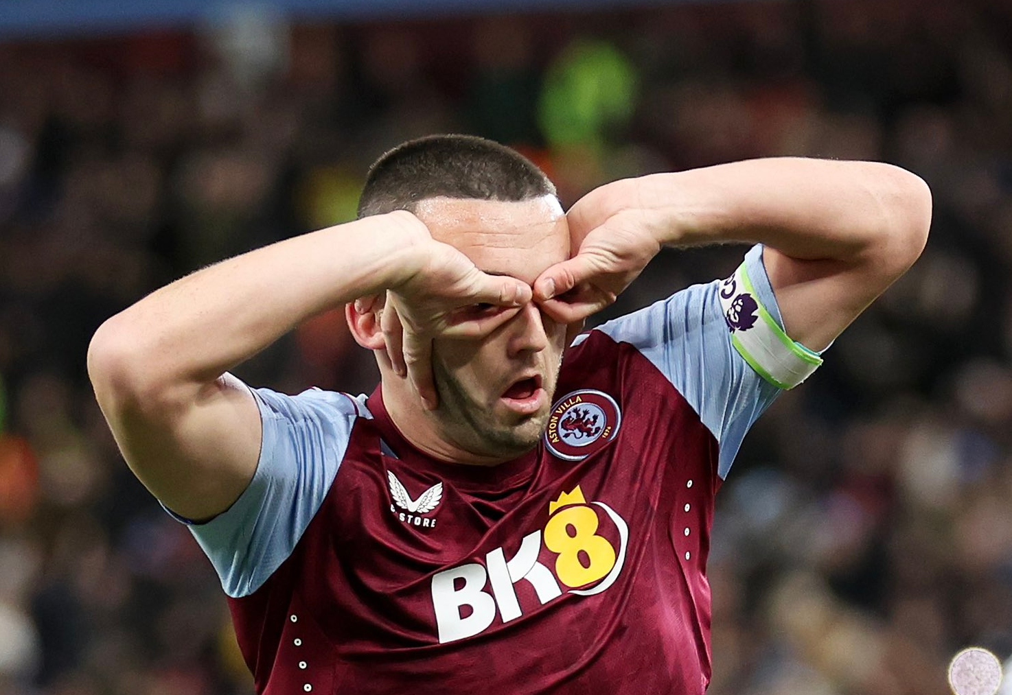 Dreamland for Villa as they sink down League leaders Arsenal 1-0