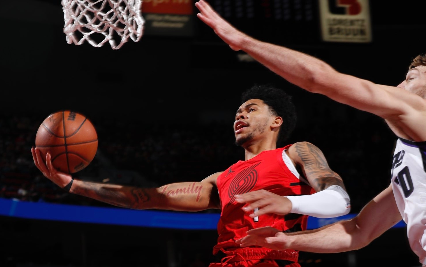 Trail Blazers cruise past Kings 130-113