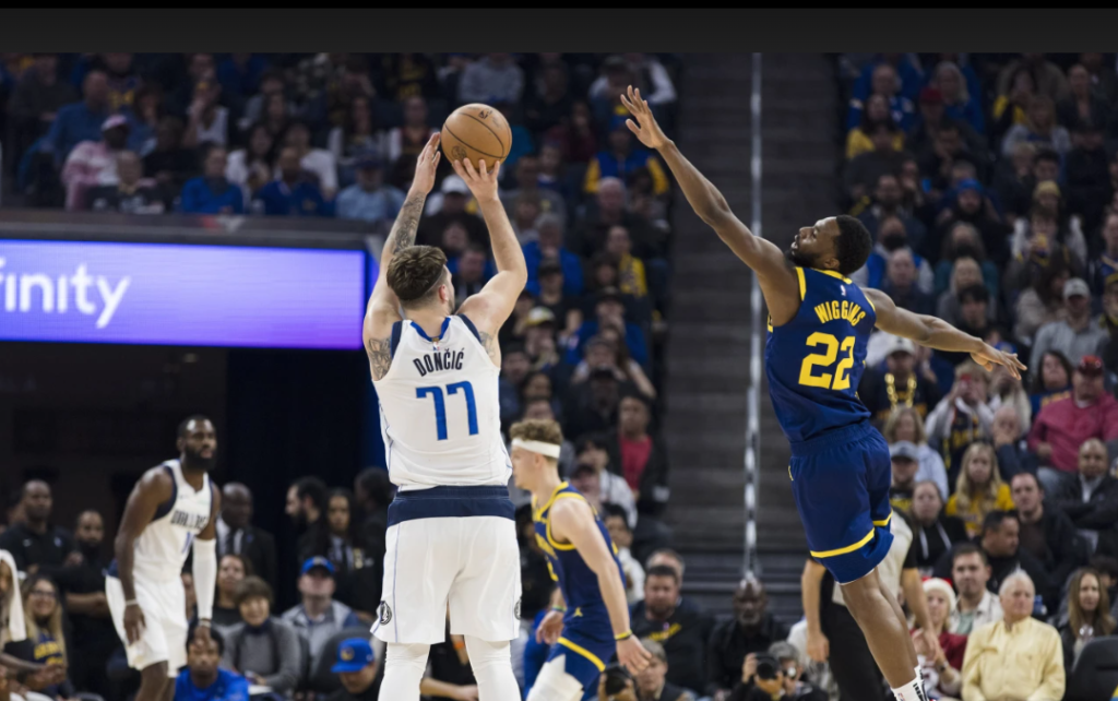 Doncic returns in style with 39 points and 132-122 win over Warriors 2