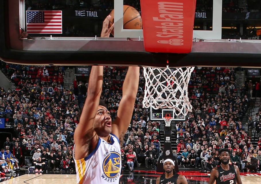 Warriors edge out Trail Blazers 118-114