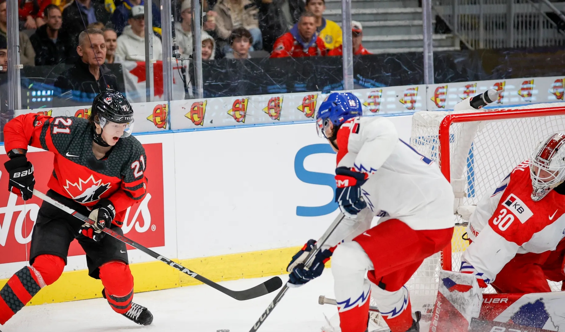 Canada lose out to Czechia in World Juniors 1/4 finals