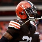 Cleveland star cornerback Ward injures knee in training