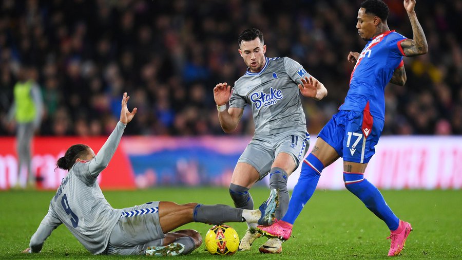 Everton appeal Calvert-Lewin red card vs. Crystal Palace