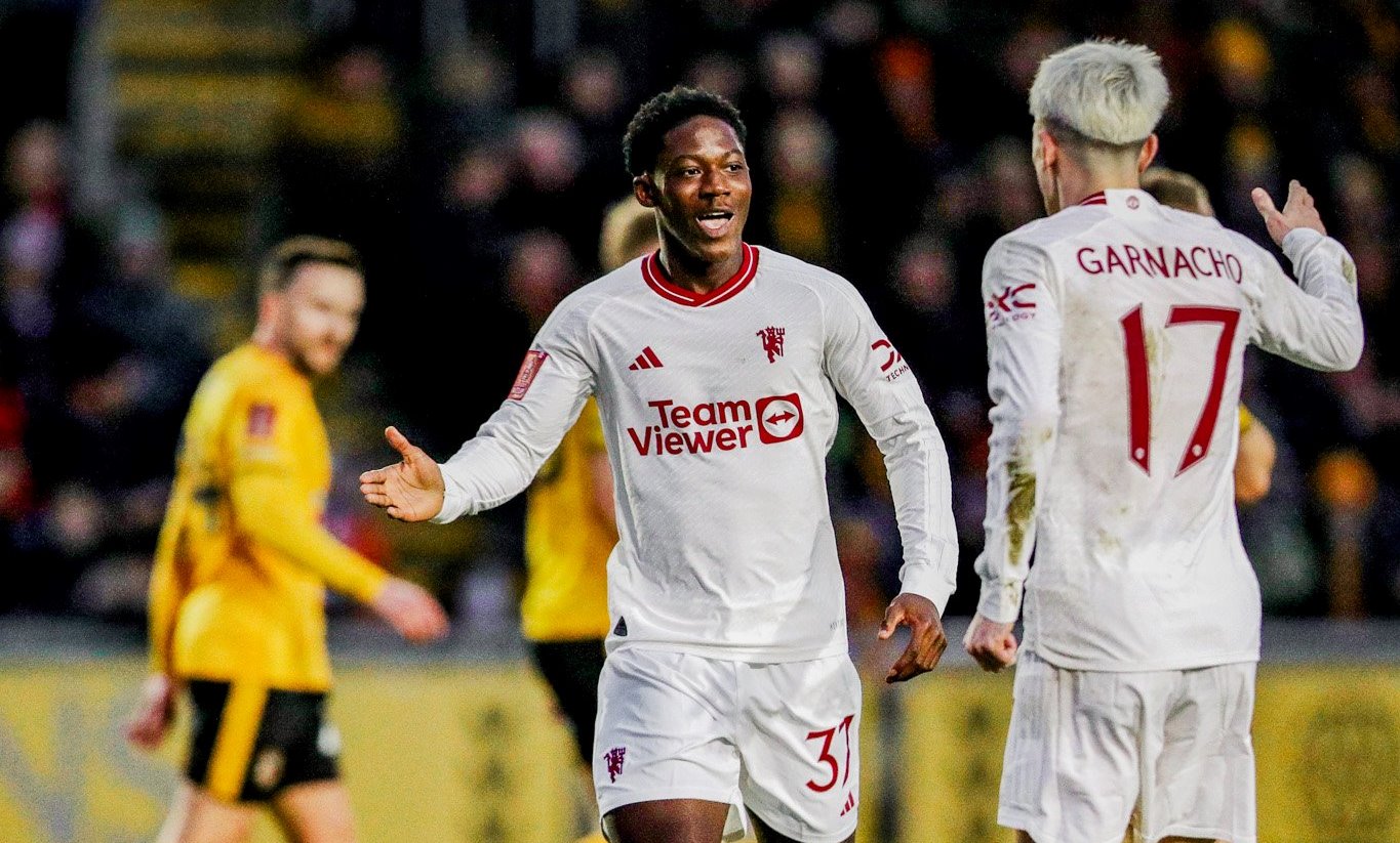 Manchester United almost makes a blunder, but beat Newport in FA Cup