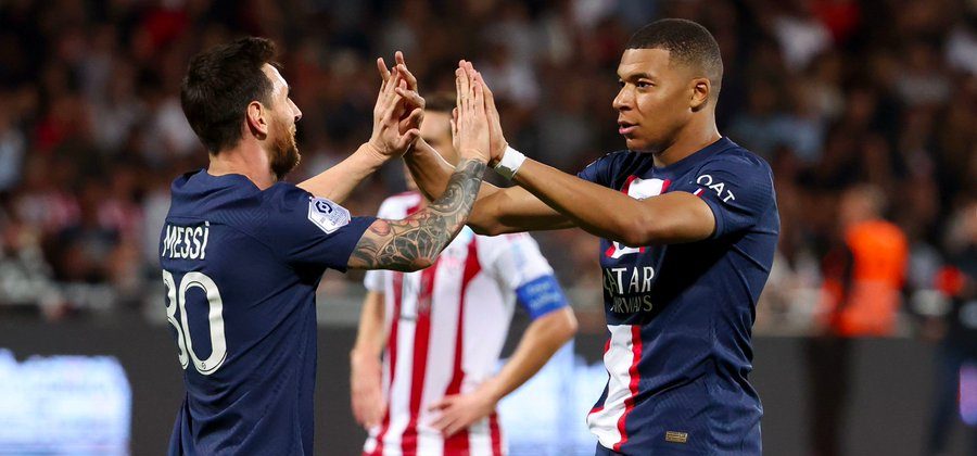 Mbappe misses playing with Messi at Paris Saint-Germain