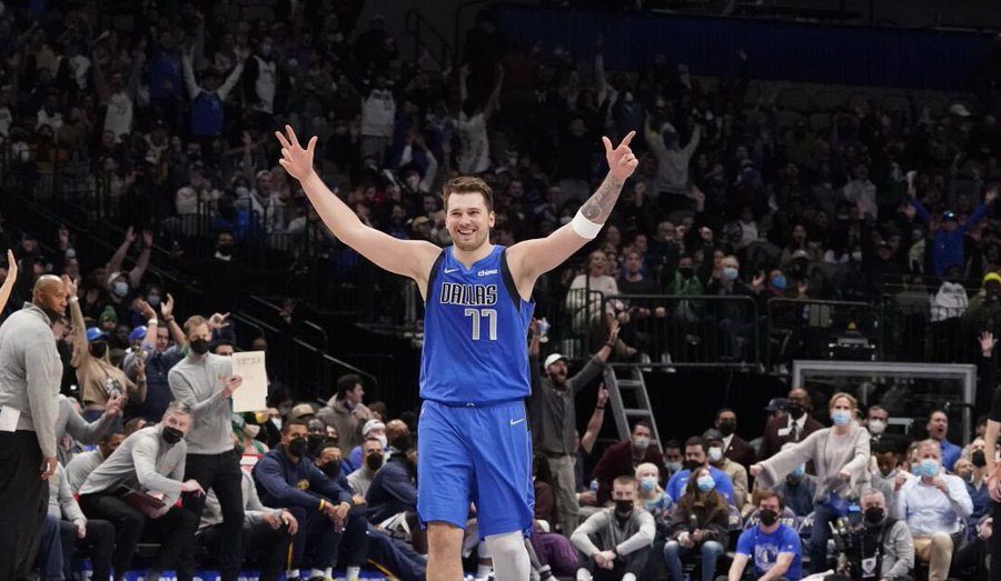 Mavericks’ Doncic notches 73, tied for 4th in NBA history