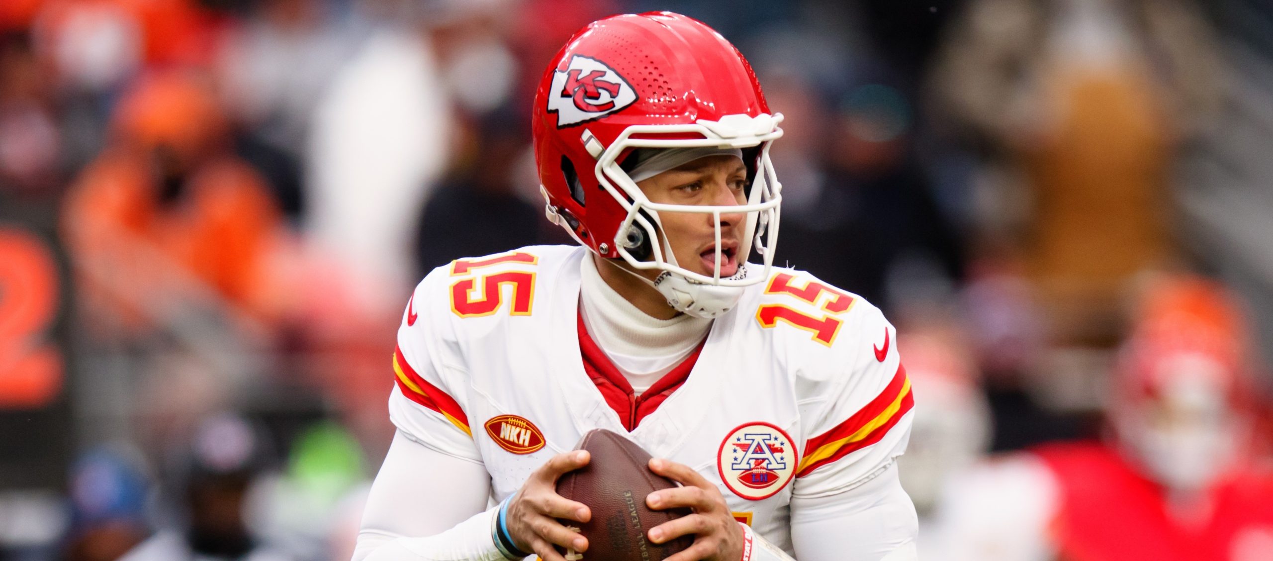 Kansas City to rest Mahomes, Gabbert to replace him