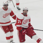 Larkin boosts Red Wings with power-play goal to beat Panthers 3-2