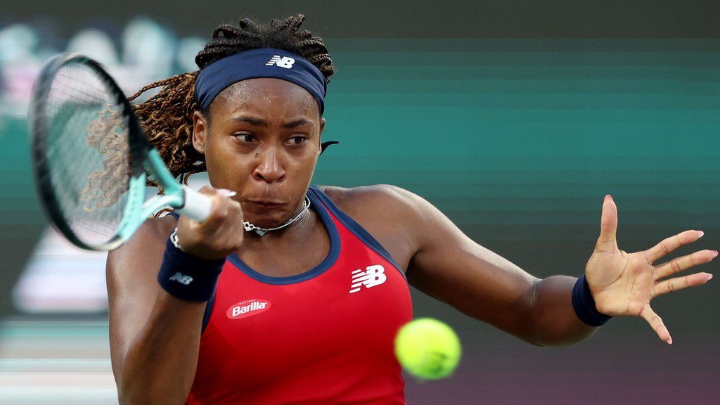 Gauff triumphs through controversy, reaching Dubai quarters