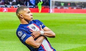 Mbappe tells PSG he intends to leave the team at the end of campaign
