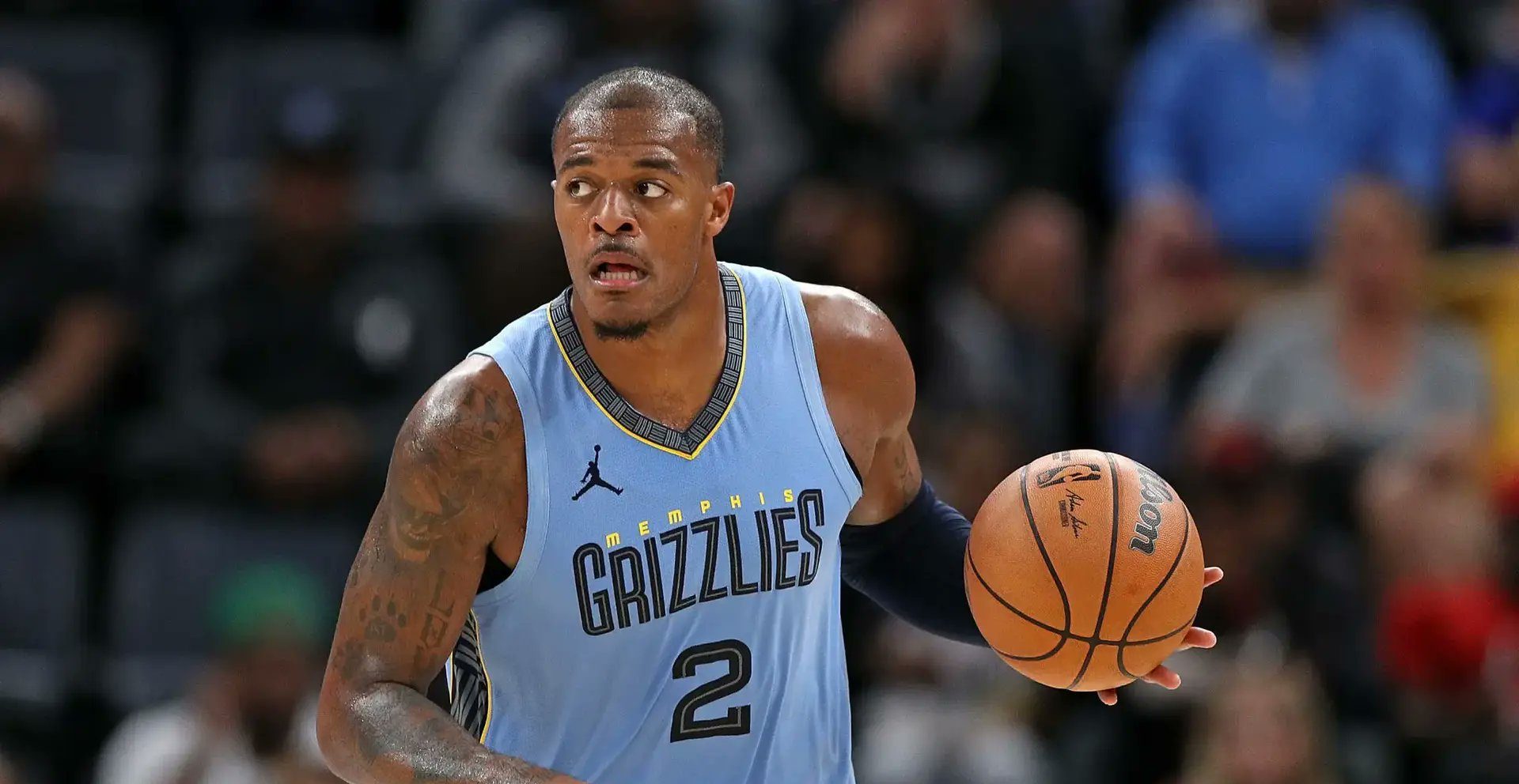 Boston acquires Xavier Tillman from Memphis