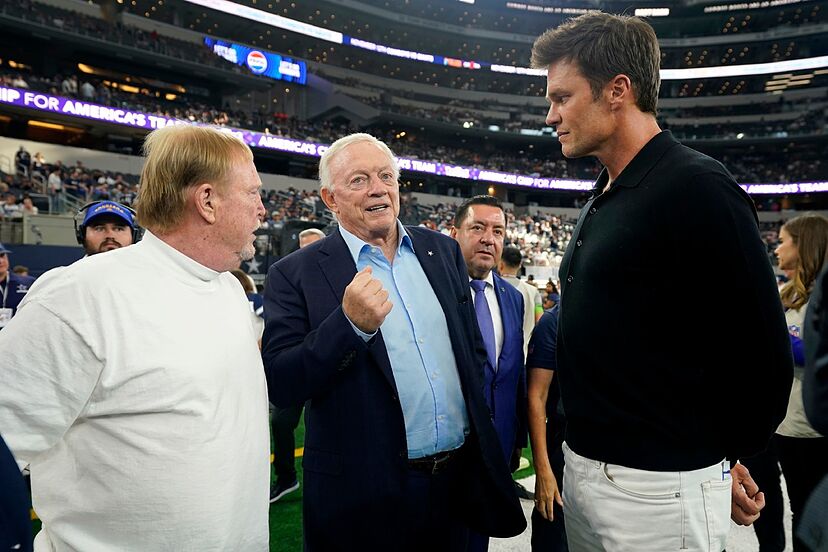 Tom Brady’s bid for Raiders’ stake is ‘on hold’