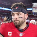 Tampa Bay, Mayfield agree to a 3-year, 100 million dollar contract