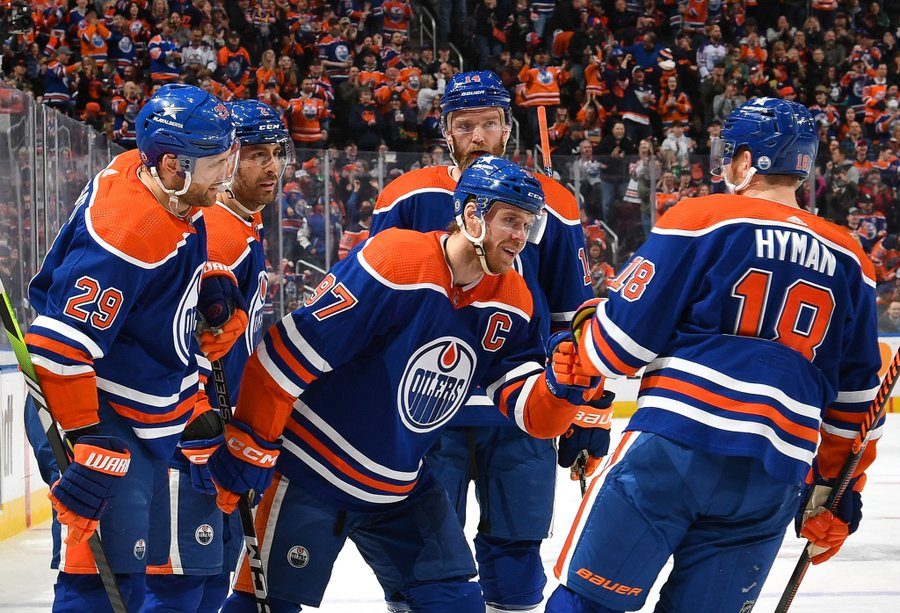 McDavid scores twice as Oilers defeat Ducks 6-1