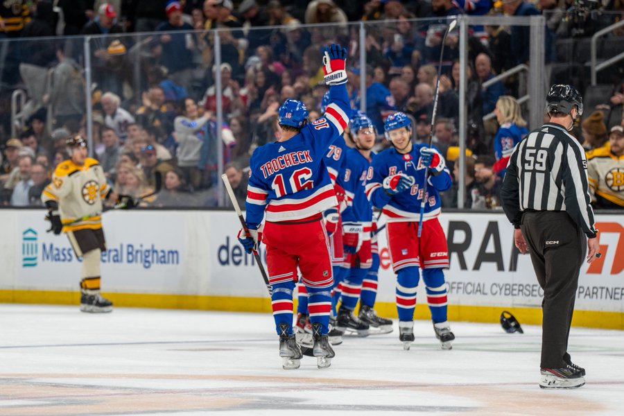 Panarin's hat trick leads Rangers to a 5-2 win vs. Bruins 13