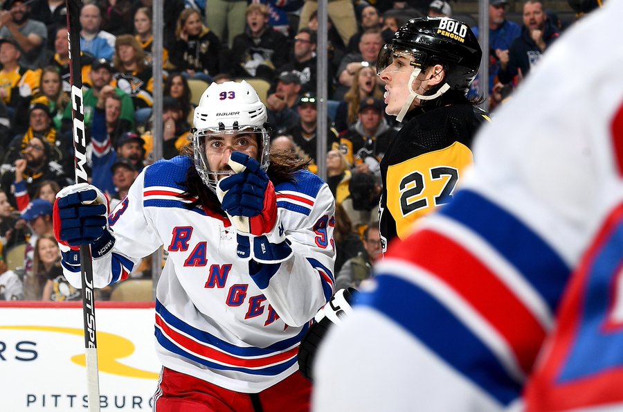 Rangers defeat Islanders 5-2 in New York’s derby