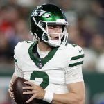 Jets to keep quarterback Wilson if there is no trade