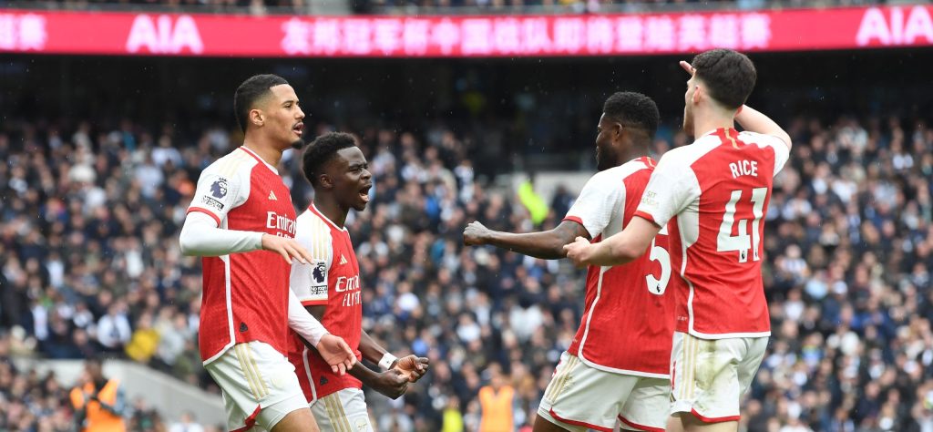 Arsenal survive to beat Spurs 3-2 in North London derby 8