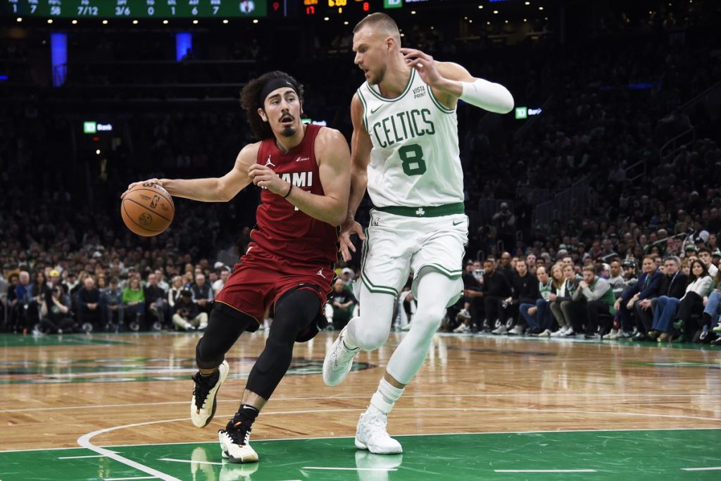 Celtics show no mercy to Heat and take Game 1 15