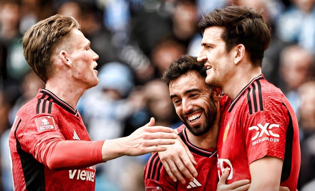 Man Utd beats Coventry on penalties after crazy drama at Wembley 15