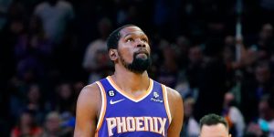 Durant hopes Phoenix use supporters’ boos as ‘motivation’ 11